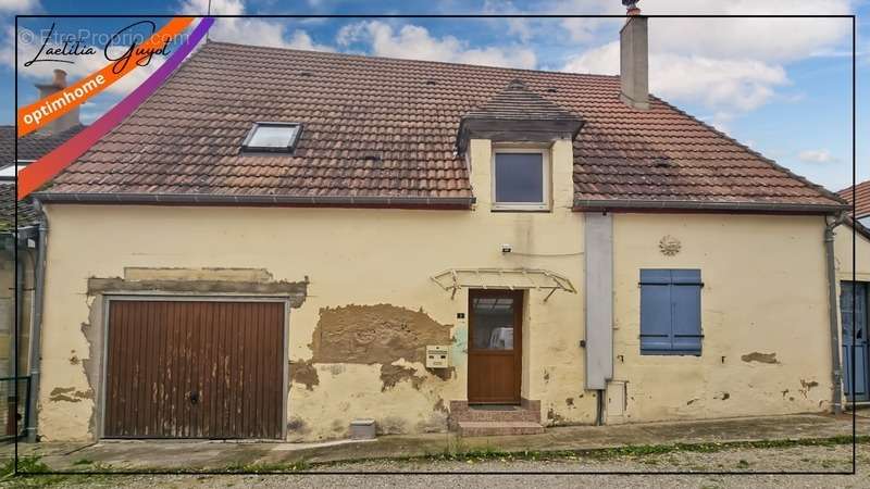 Maison à BRESNAY