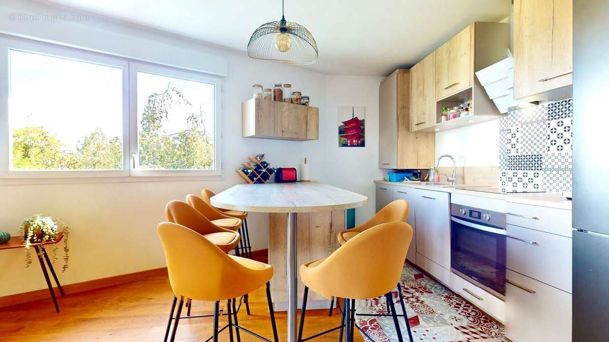 Appartement à LYON-5E