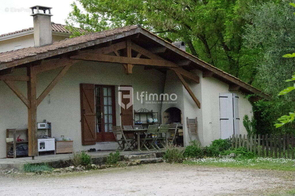 Maison à SAINT-LAURENT-MEDOC