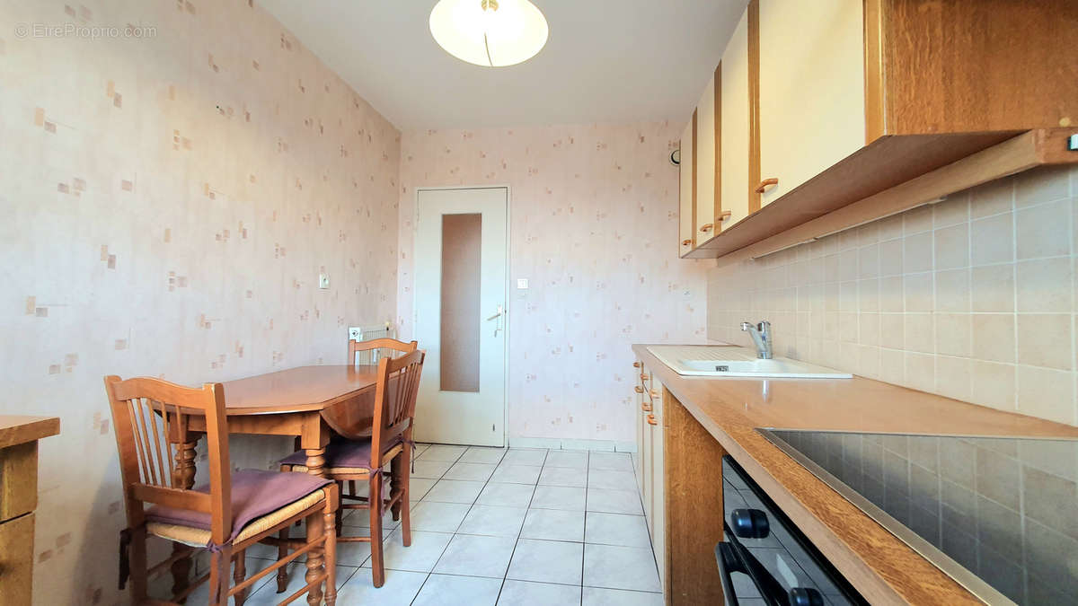 Appartement à MOULINS