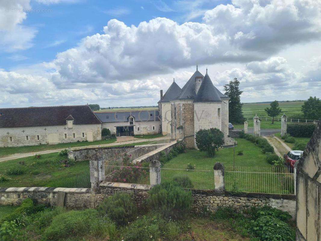 Maison à LOCHES