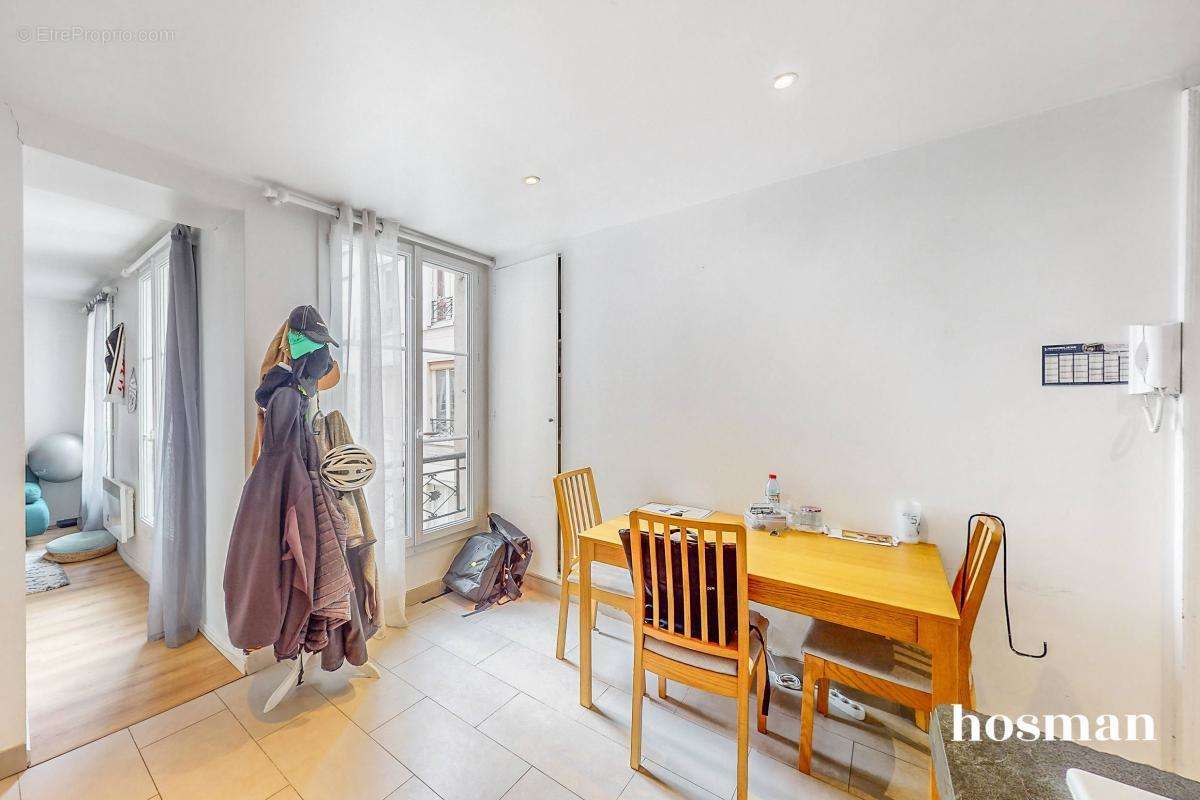 Appartement à PARIS-11E