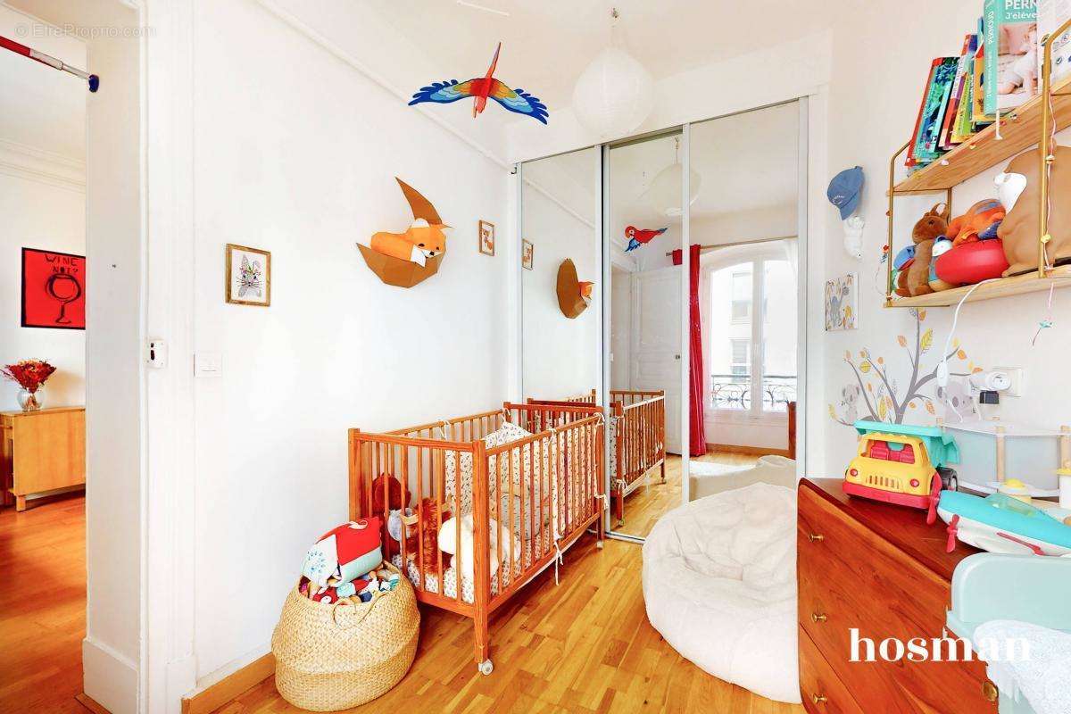 Appartement à PARIS-11E