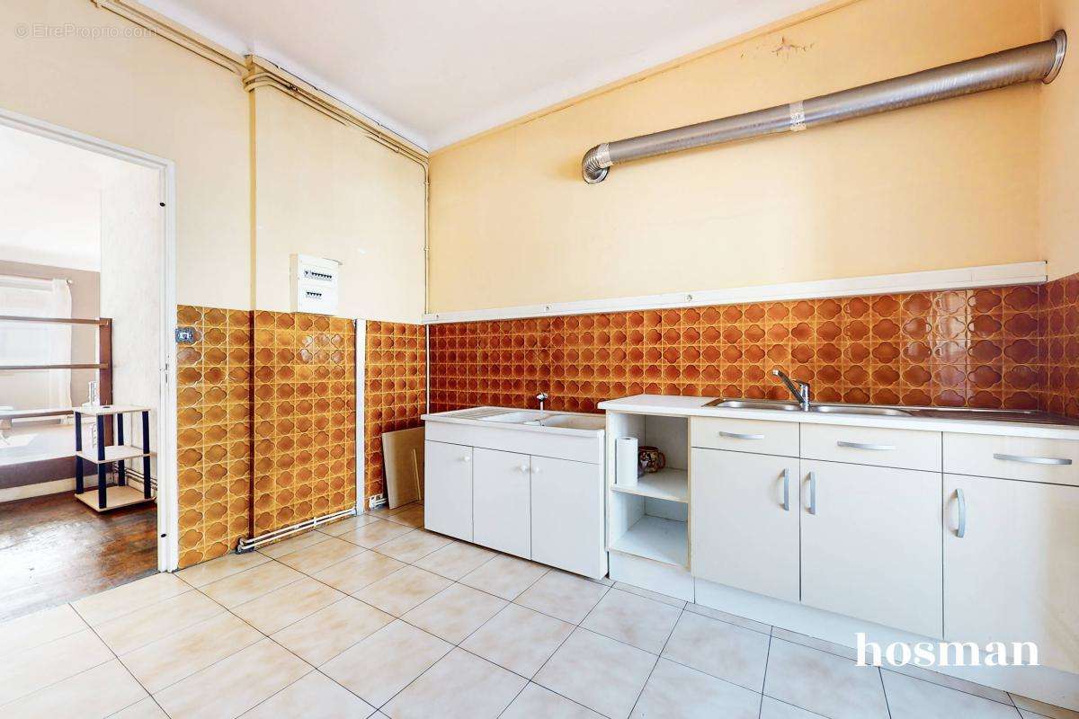 Appartement à MARSEILLE-2E