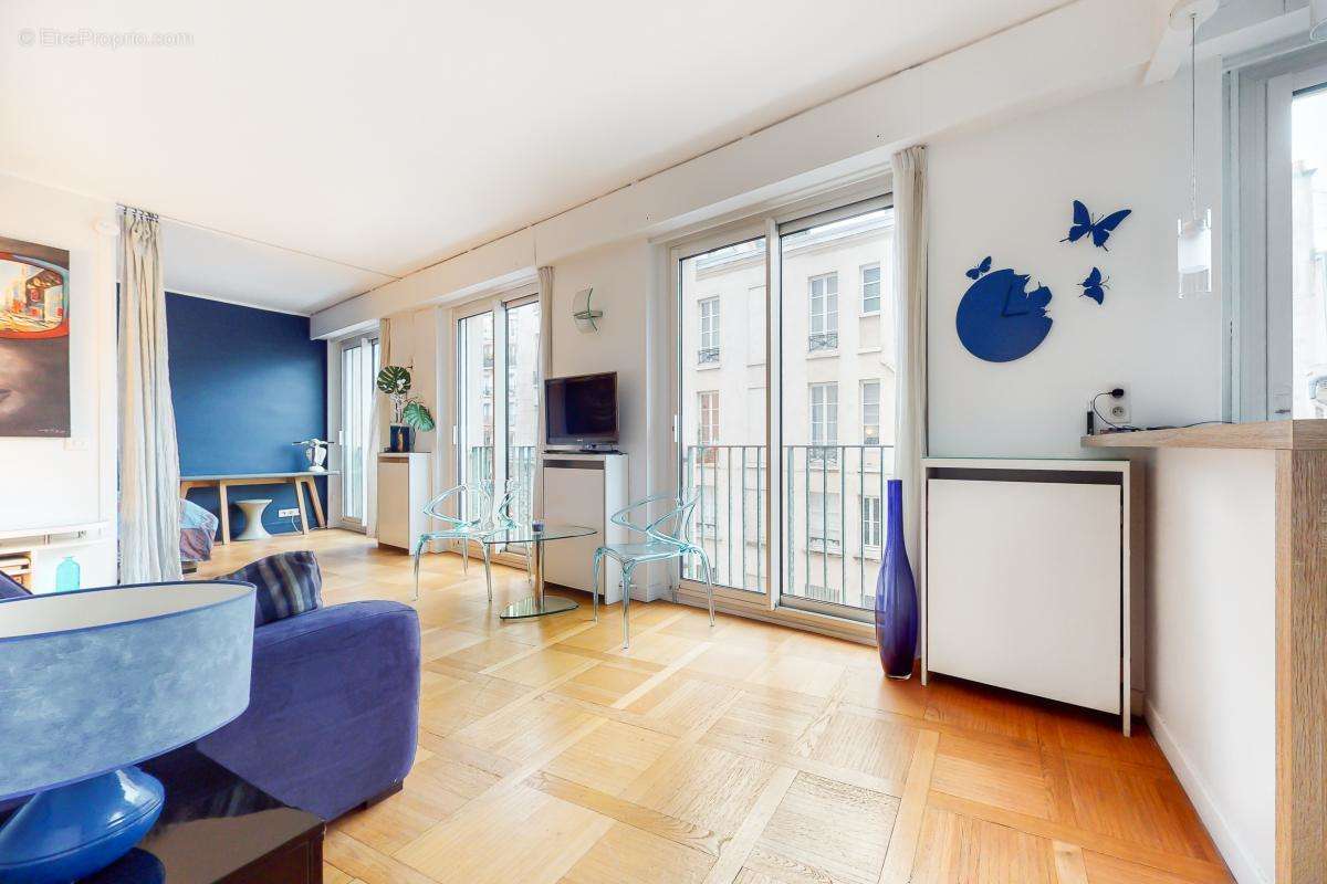 Appartement à PARIS-5E