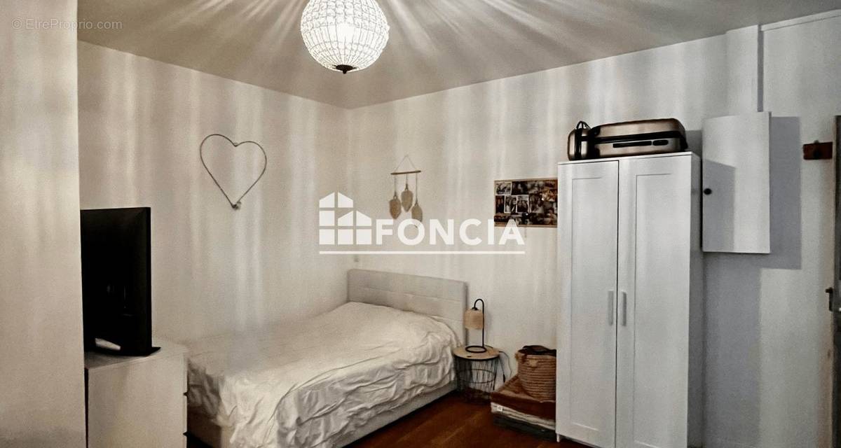 Appartement à ASNIERES-SUR-SEINE