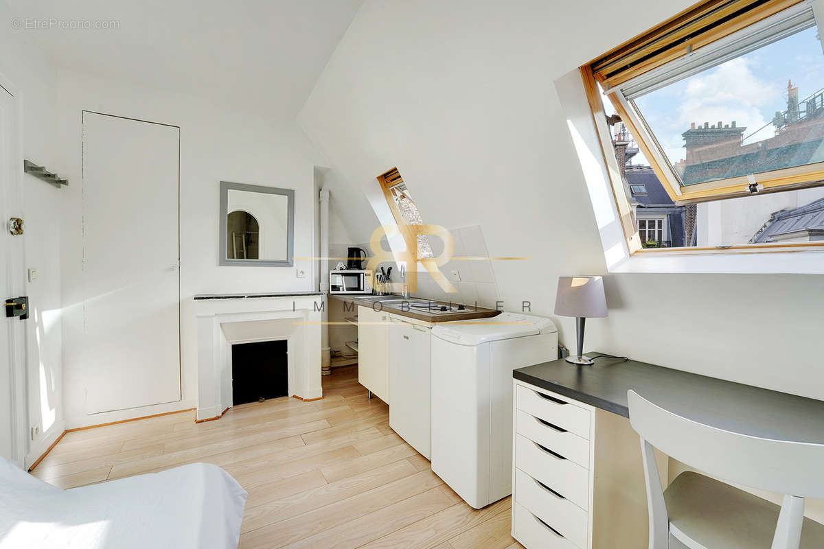 Appartement à PARIS-6E