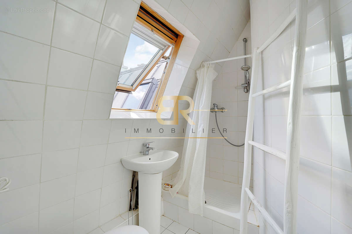 Appartement à PARIS-6E