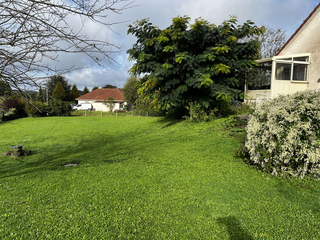 Maison à SAINT-HILAIRE-PEYROUX