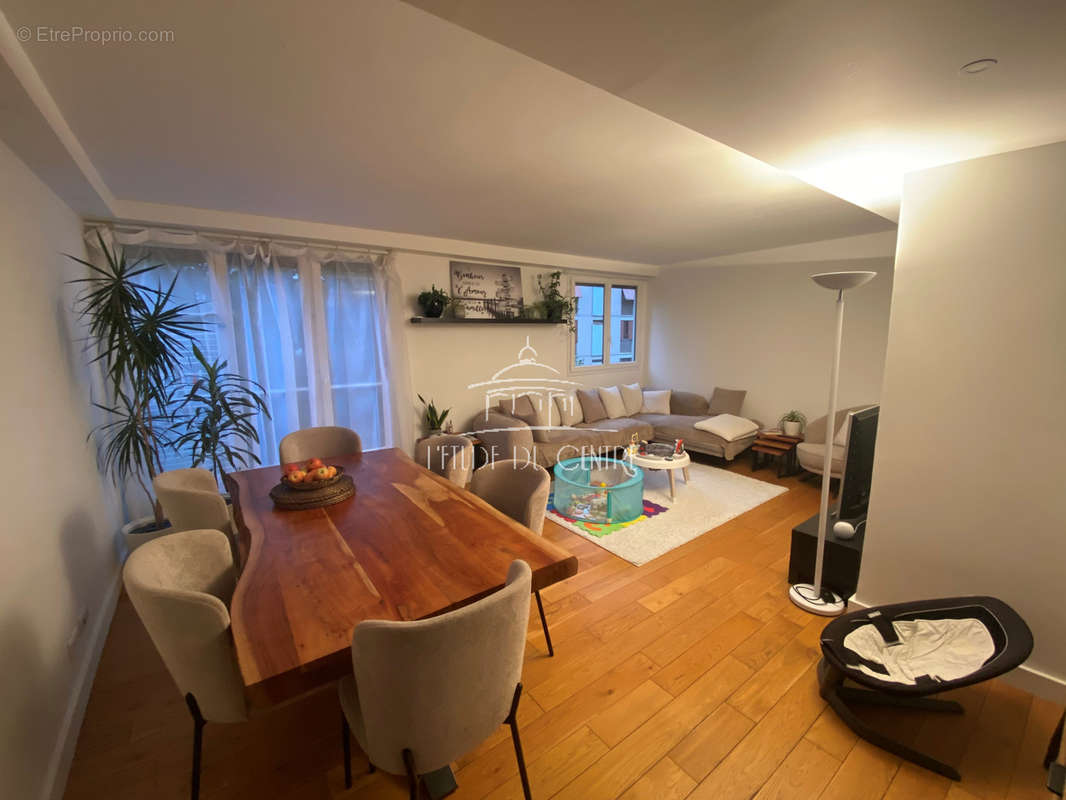 Appartement à ABLON-SUR-SEINE