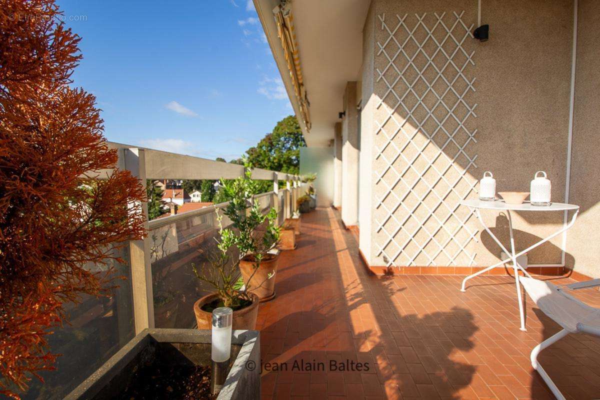 Appartement à SEVRES