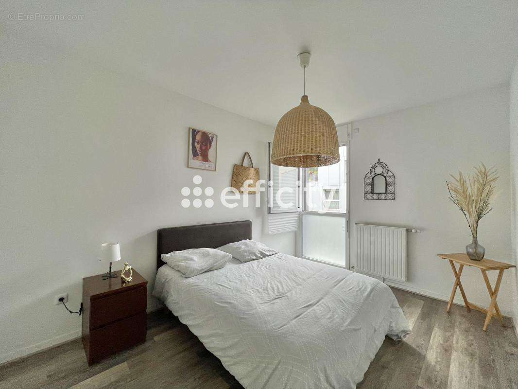 Appartement à GENNEVILLIERS