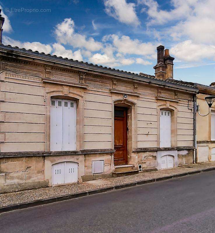 Maison à PAUILLAC