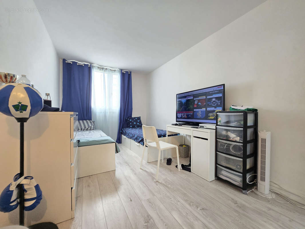 Appartement à BONNEUIL-SUR-MARNE