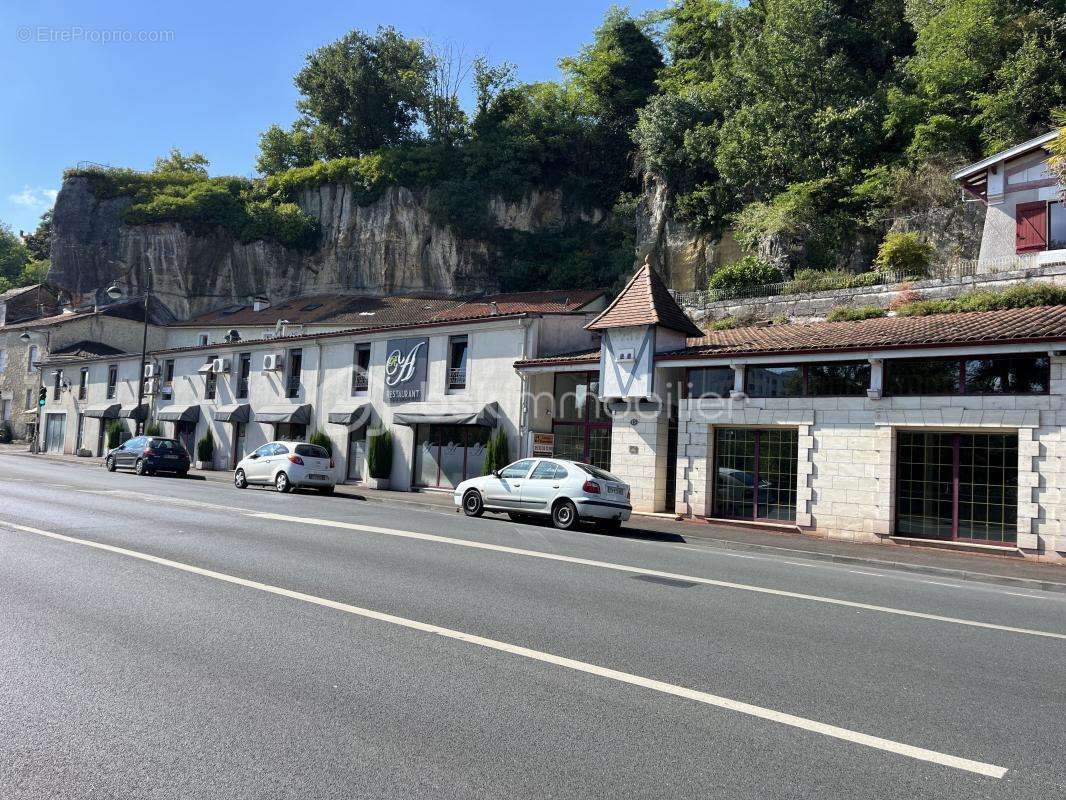 Commerce à PERIGUEUX