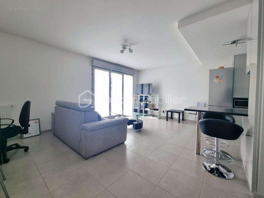 Appartement à OZOIR-LA-FERRIERE