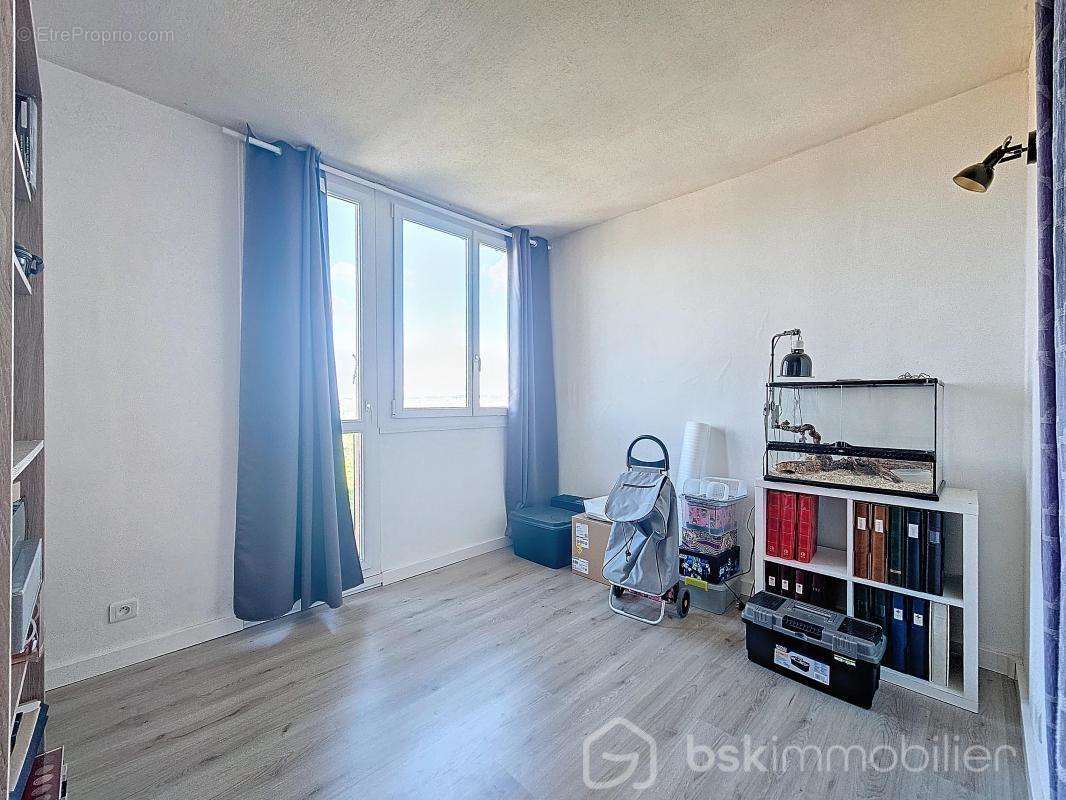 Appartement à NOISY-LE-GRAND