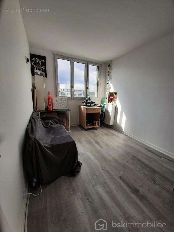 Appartement à CHELLES