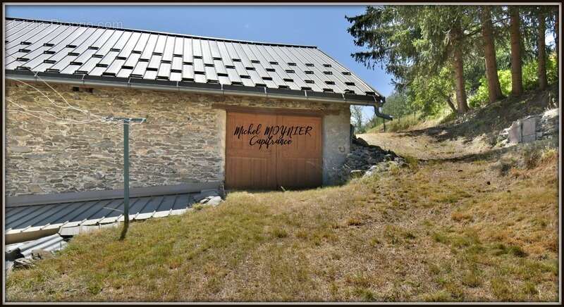 Maison à AIGUILLES