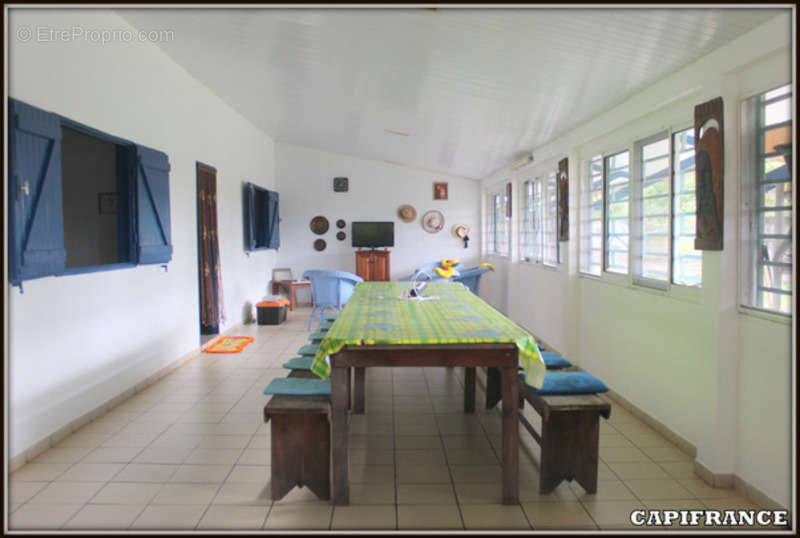 Appartement à KOUROU