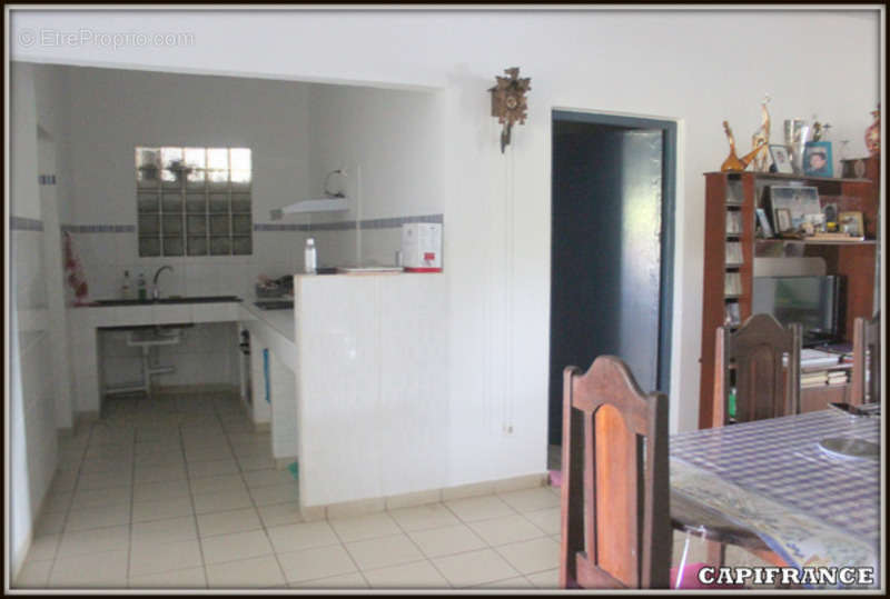 Appartement à KOUROU