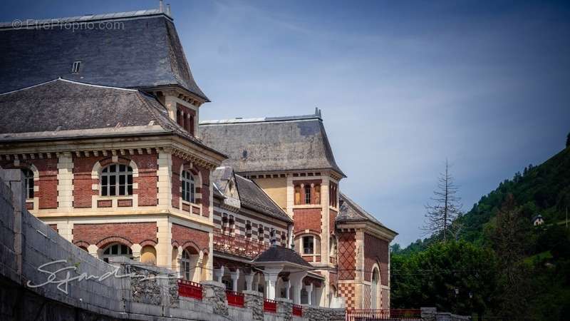 Appartement à EAUX-BONNES