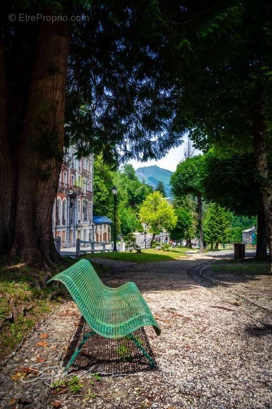 Appartement à EAUX-BONNES