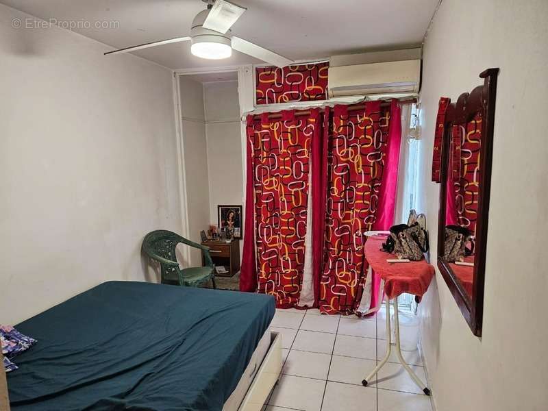 Appartement à POINTE-A-PITRE