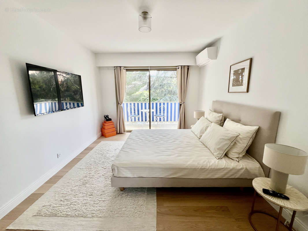 Appartement à ROQUEBRUNE-CAP-MARTIN