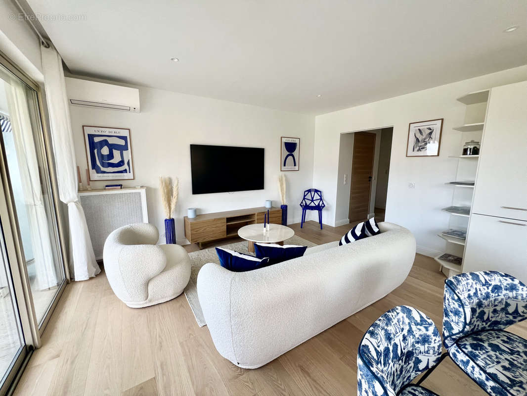 Appartement à ROQUEBRUNE-CAP-MARTIN