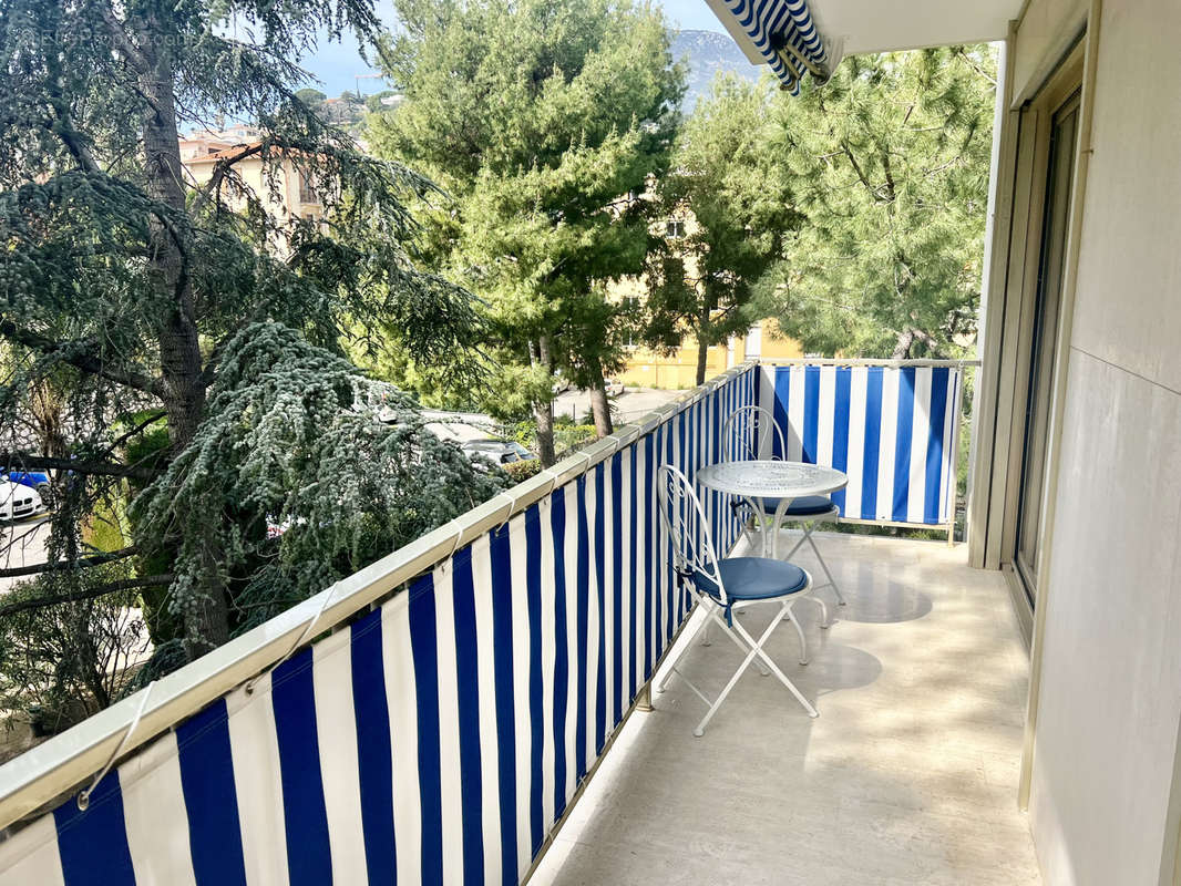 Appartement à ROQUEBRUNE-CAP-MARTIN