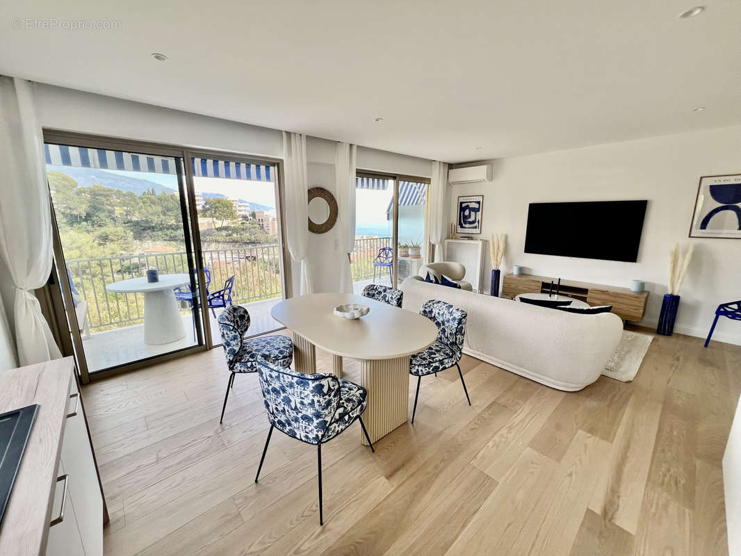 Appartement à ROQUEBRUNE-CAP-MARTIN