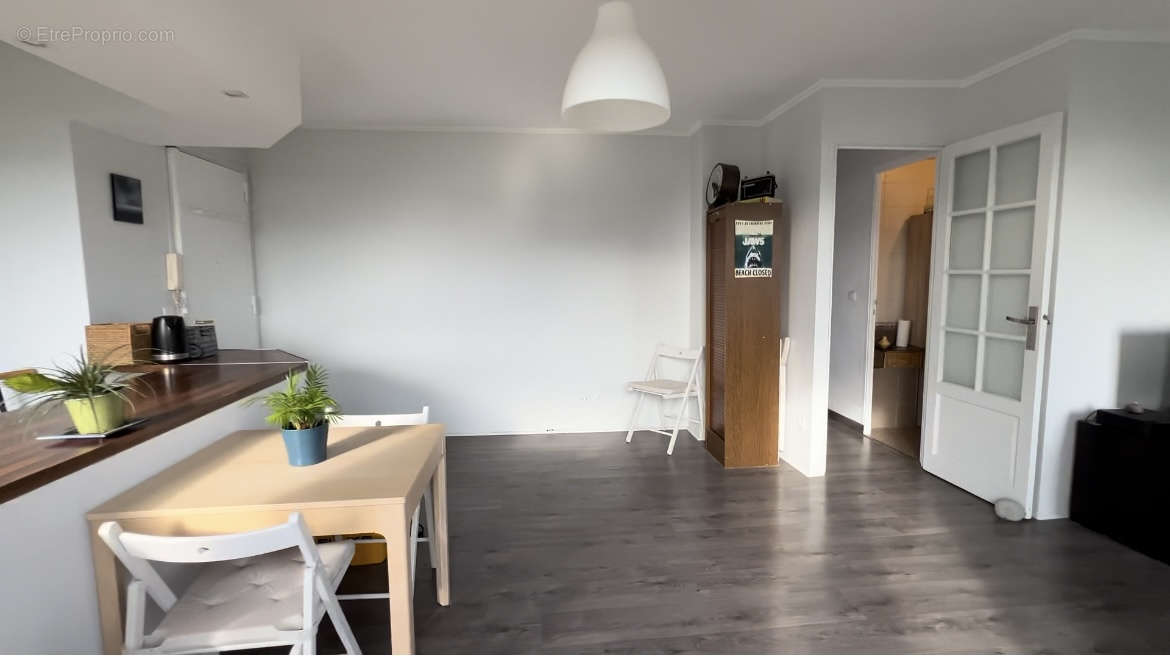 Appartement à MARSEILLE-9E