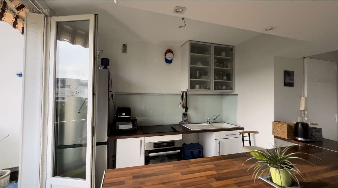 Appartement à MARSEILLE-9E