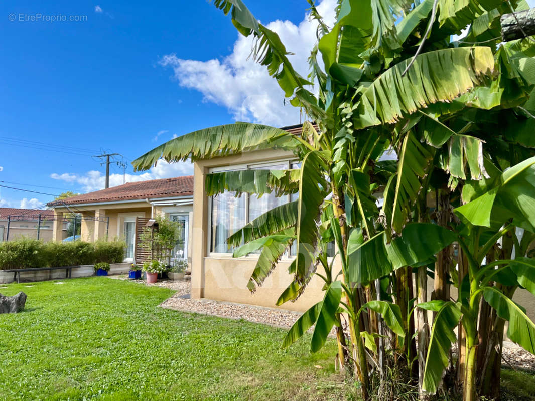 Maison à LAMONZIE-SAINT-MARTIN