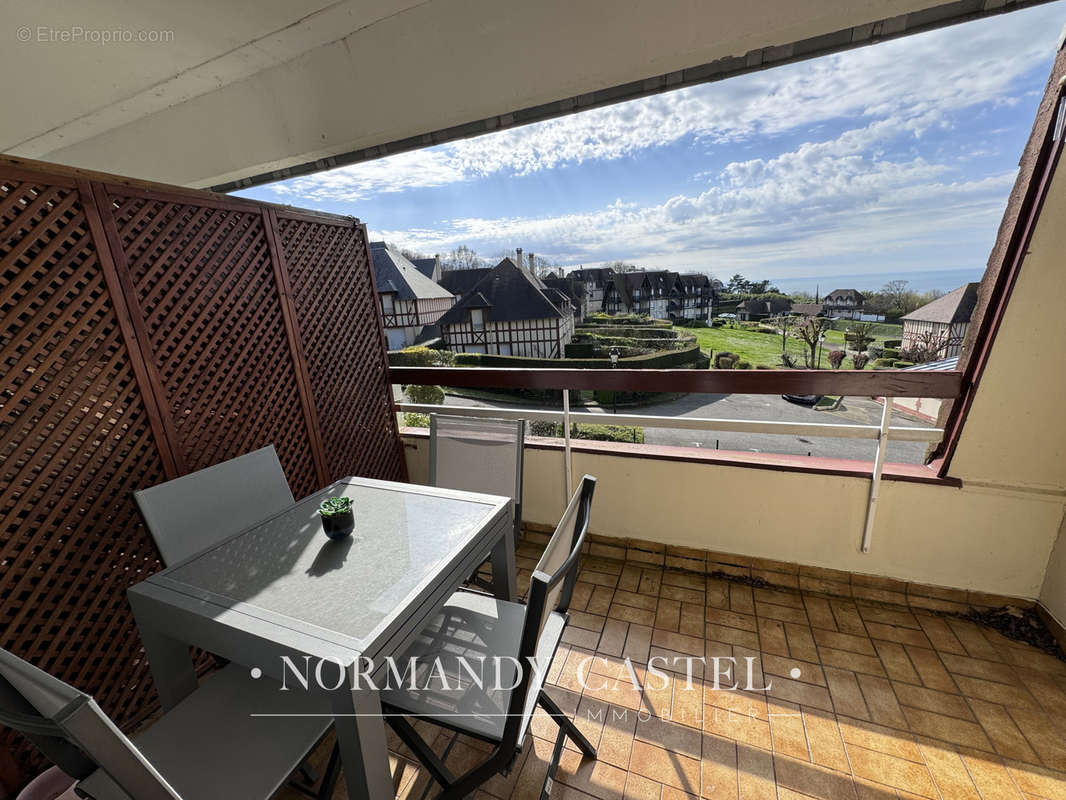 Appartement à TROUVILLE-SUR-MER