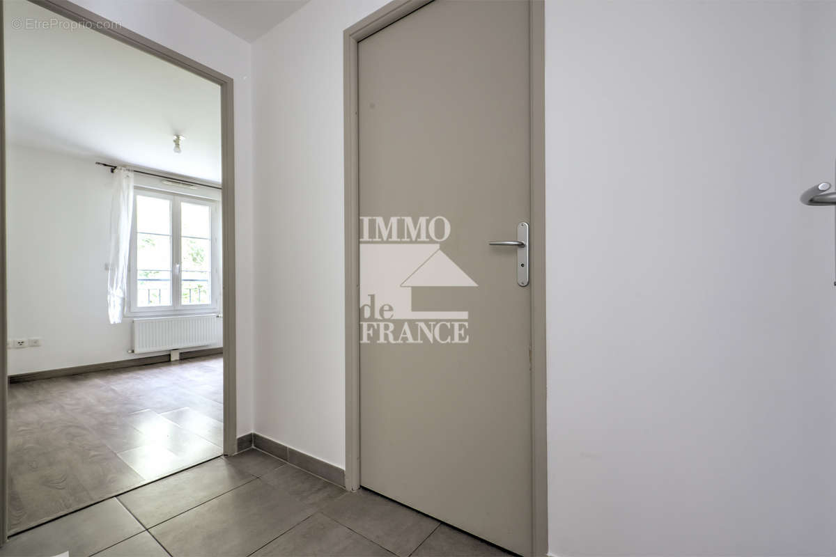 Appartement à SAINT-OUEN-L&#039;AUMONE