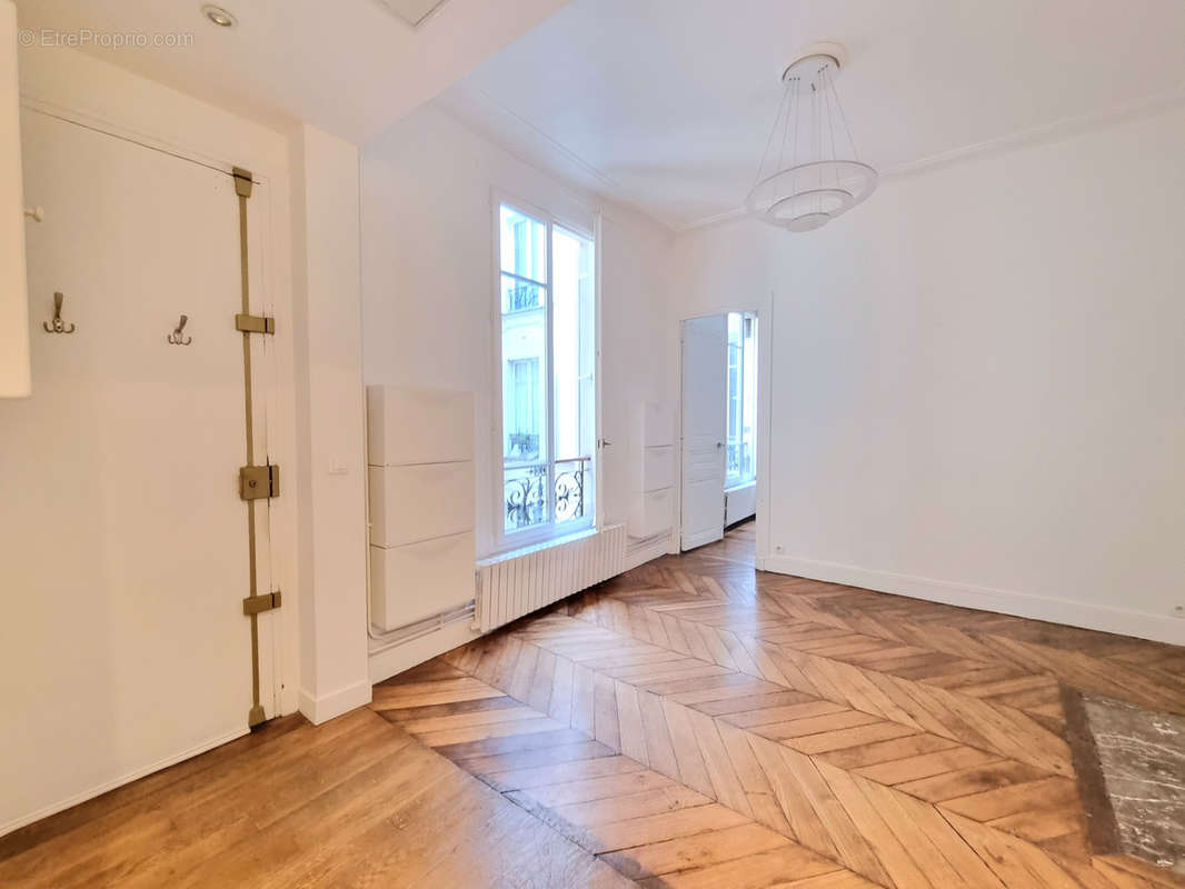 Appartement à PARIS-5E