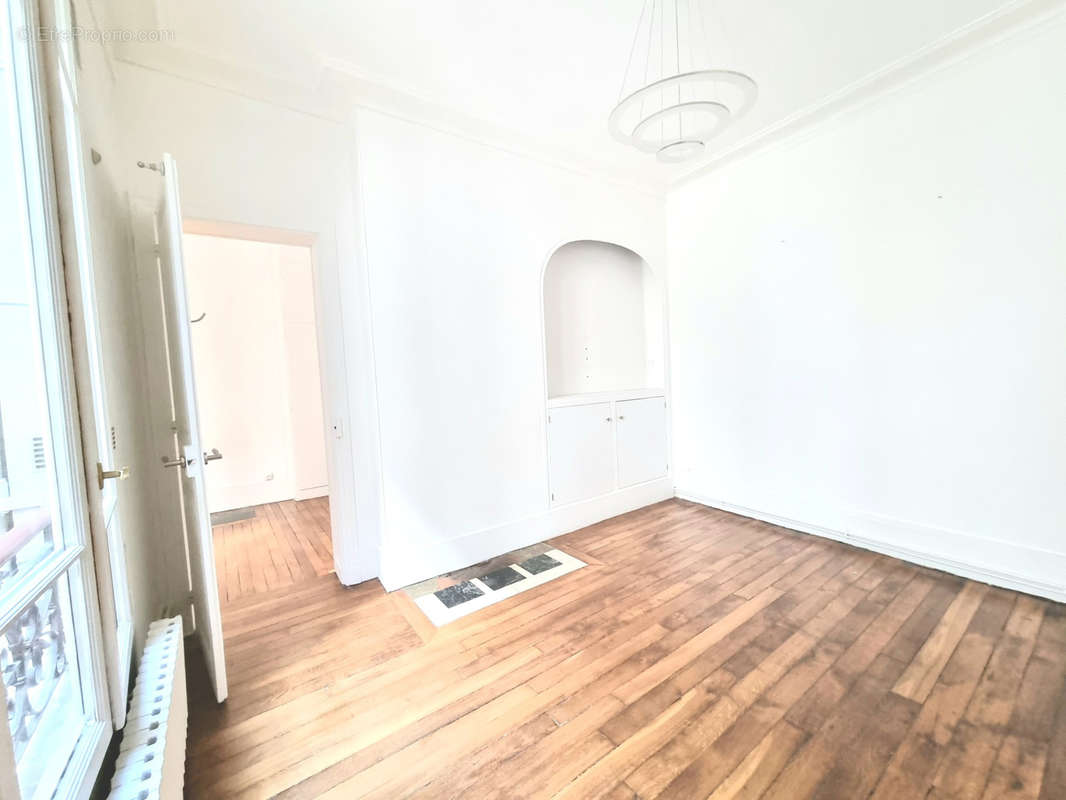 Appartement à PARIS-5E