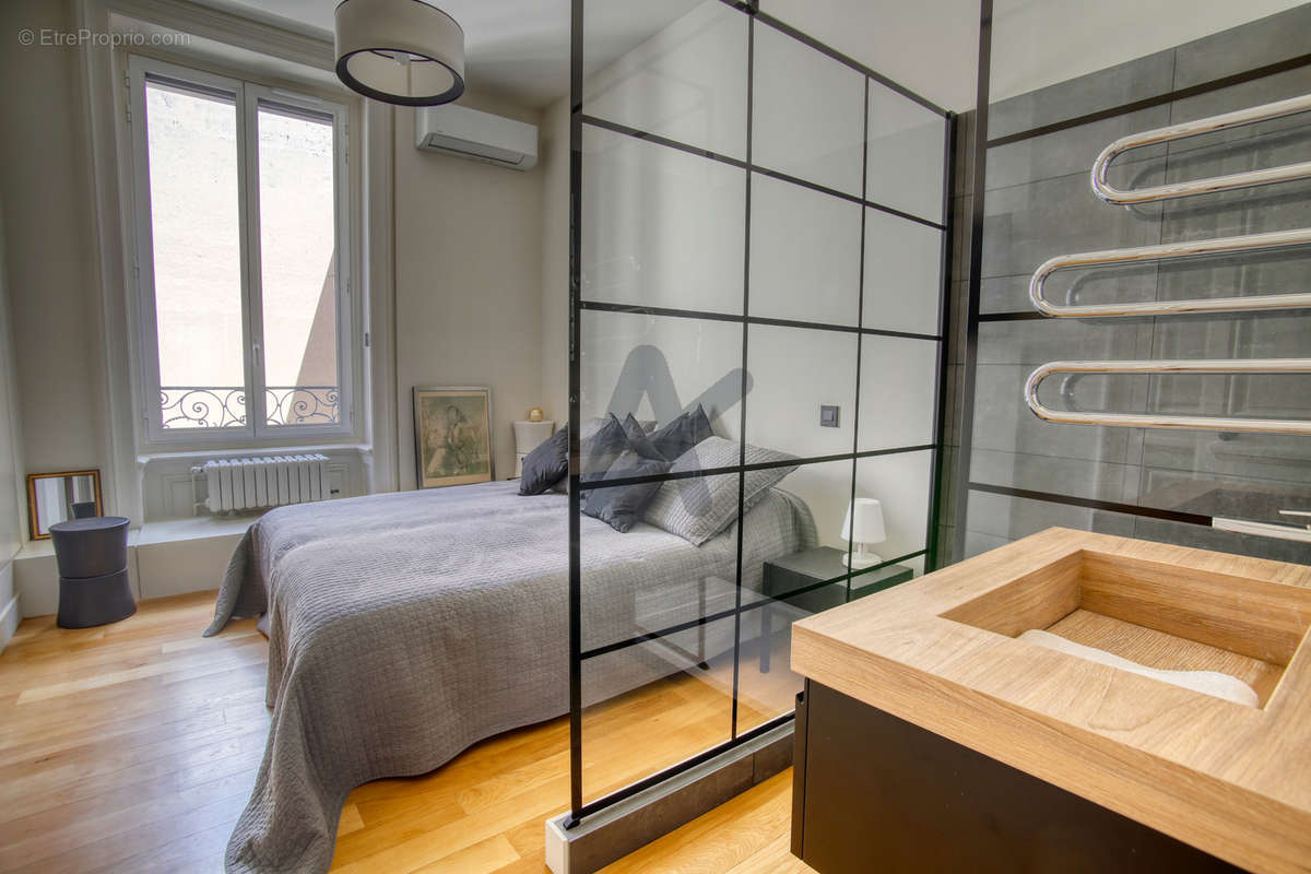 Appartement à LYON-6E