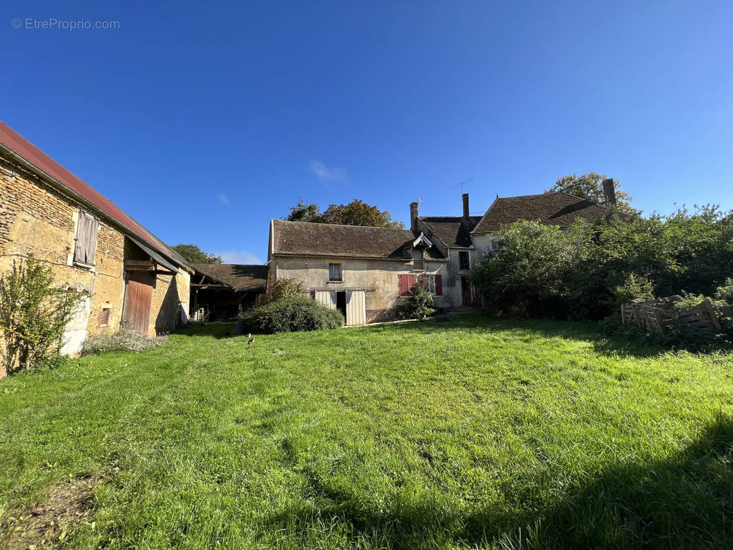 Maison à VALLIERES