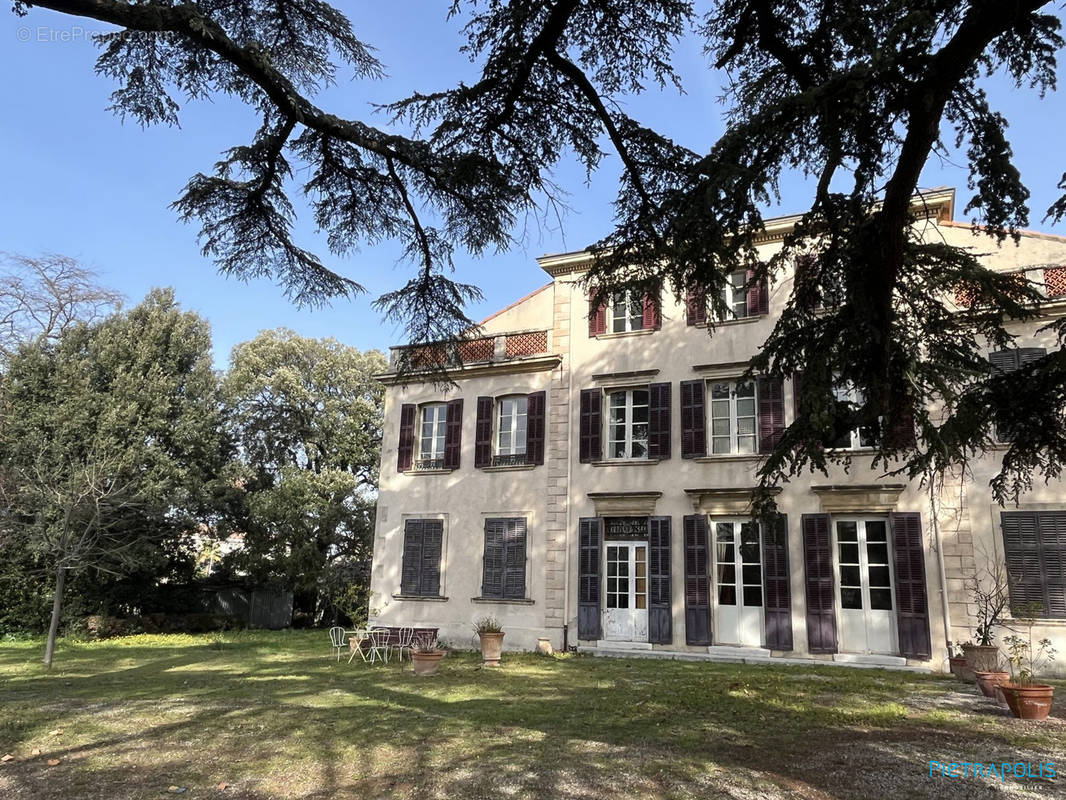 Maison à MARSEILLE-9E