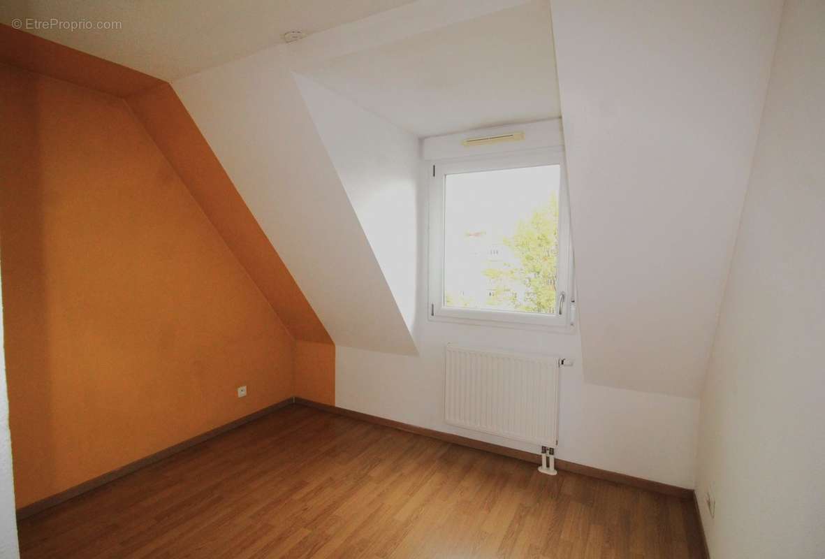 Chambre 2 - Appartement à STRASBOURG