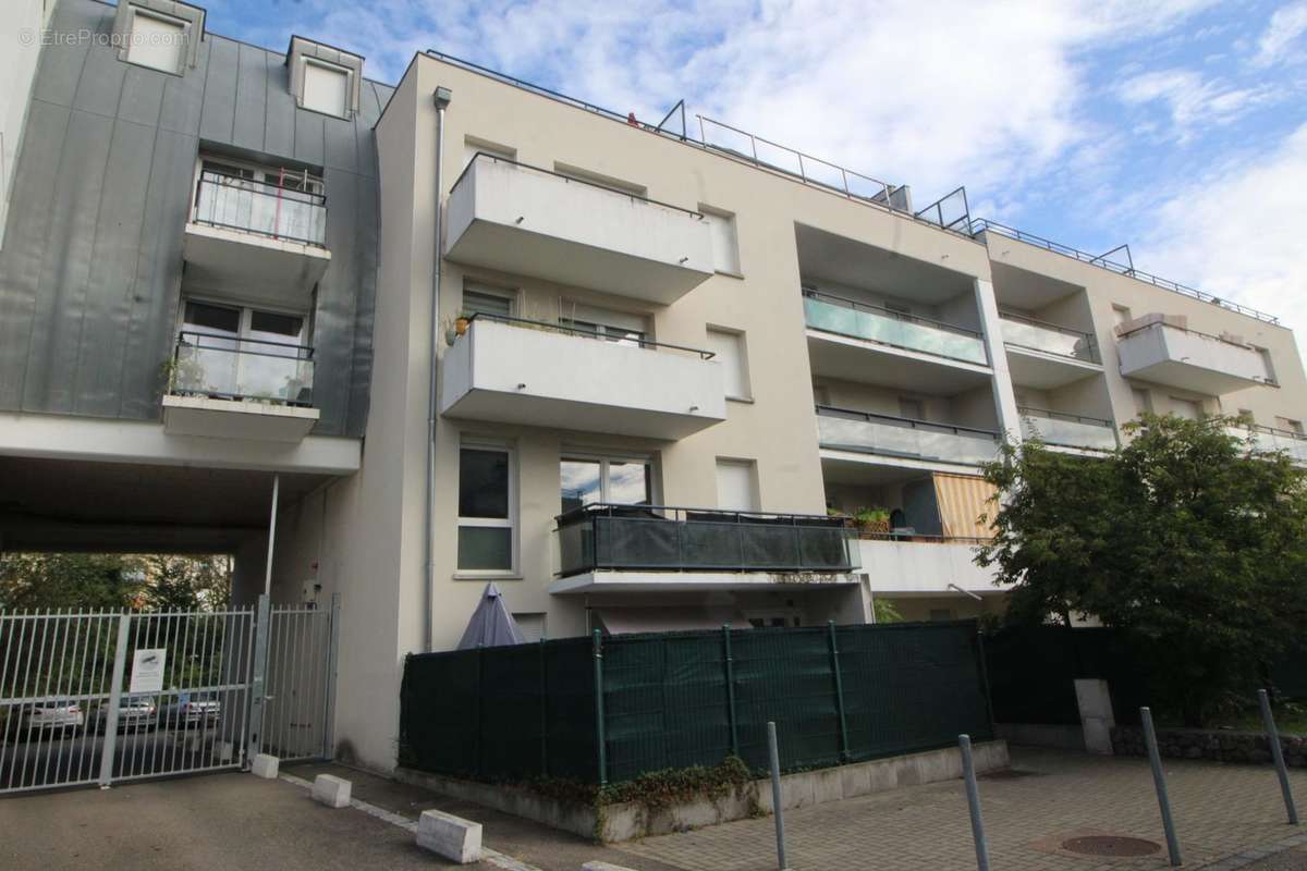 Immeuble - Appartement à STRASBOURG