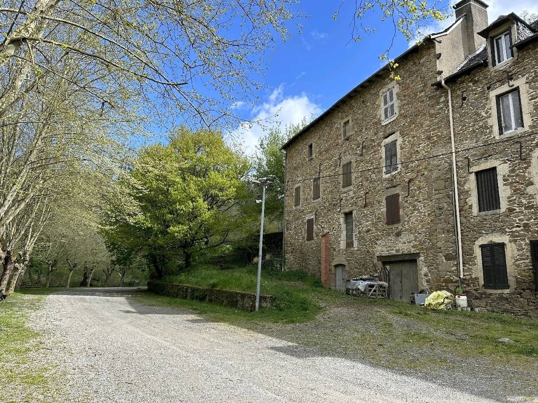 Maison à CASSAGNES-BEGONHES