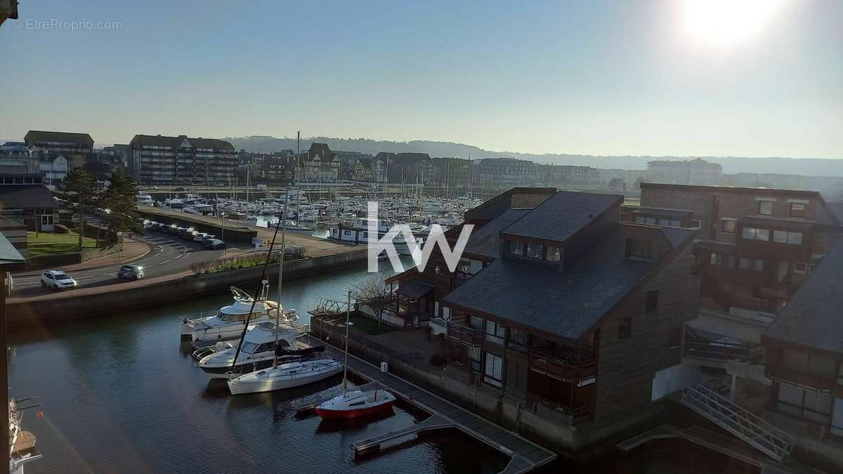 Appartement à DEAUVILLE