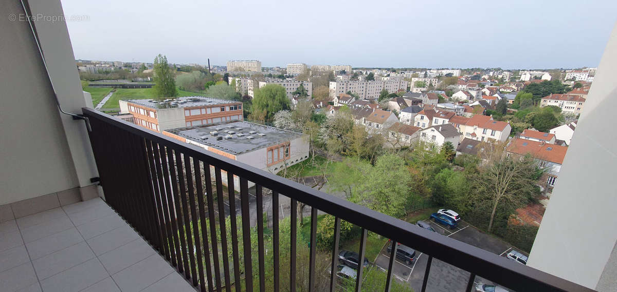 Appartement à L&#039;HAY-LES-ROSES