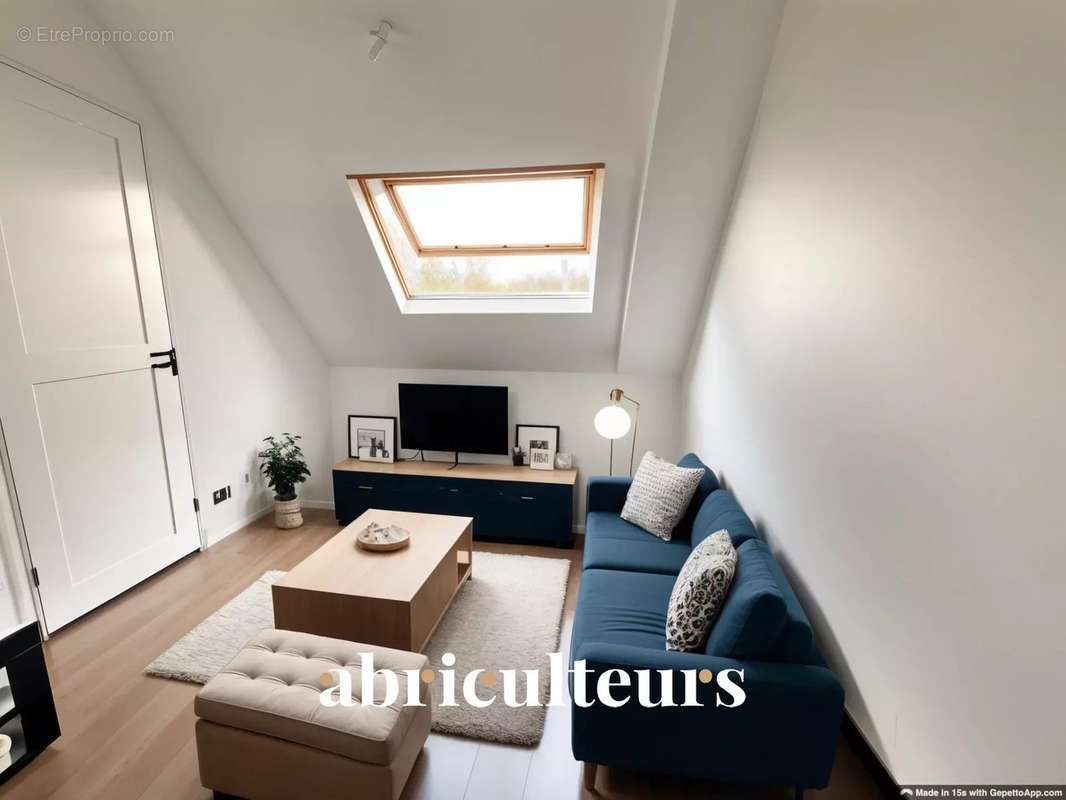 Appartement à PARIS-16E