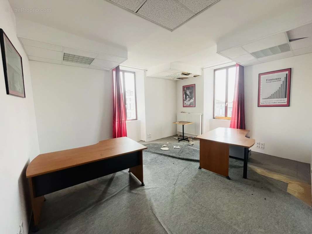 Appartement à BARBEZIEUX-SAINT-HILAIRE