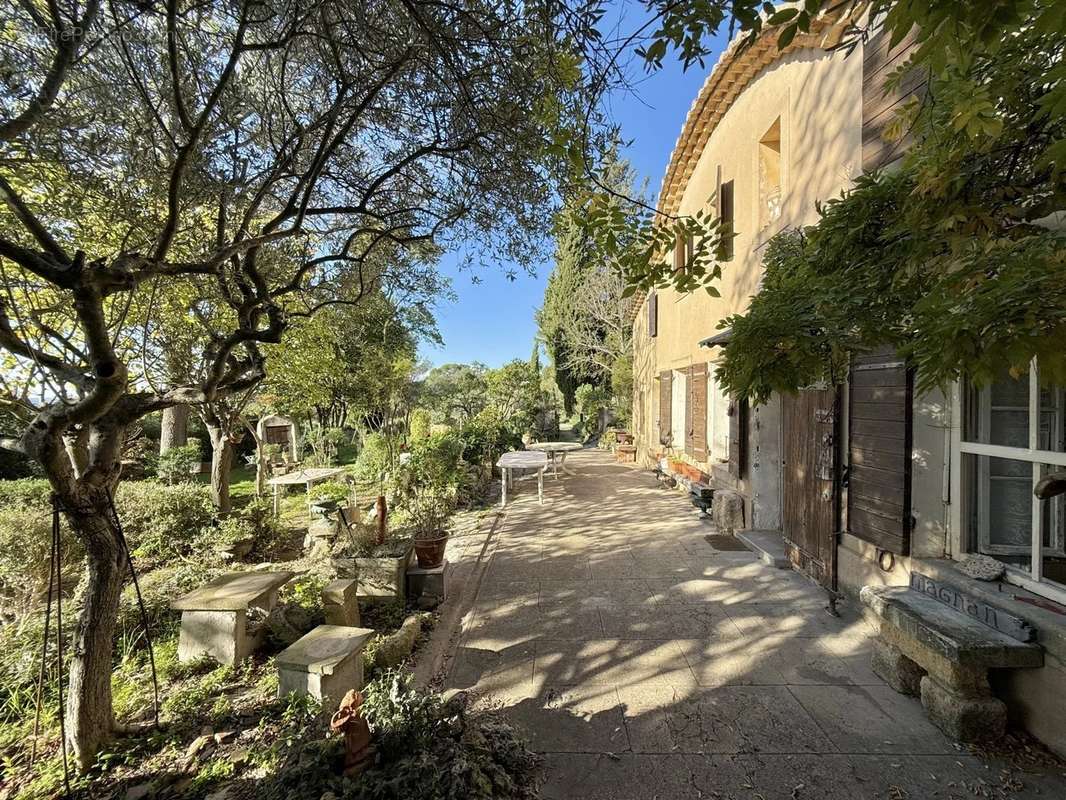 Maison à AIX-EN-PROVENCE